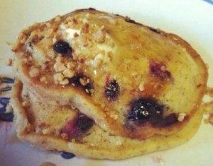 vegan blueberry pancakes